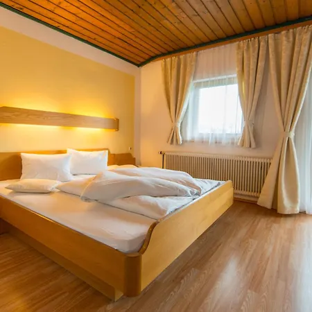 Гостевой дом Salaterhof Embach 3*